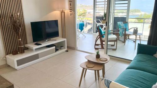 St Gilles-les-Bains Apartment | L'Hémisphère Sud, vue sur mer & port