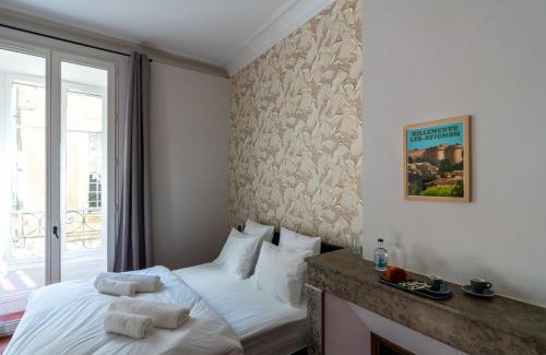Villeneuve-les-Avignon Bed & Breakfast | L'Heure Bleue