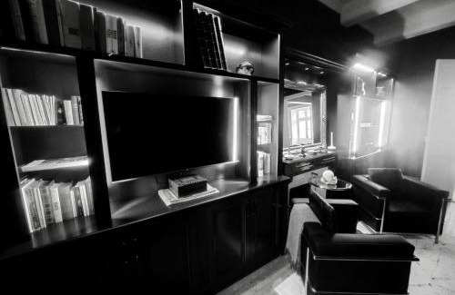 Louhans House | L'Hotel Particulier