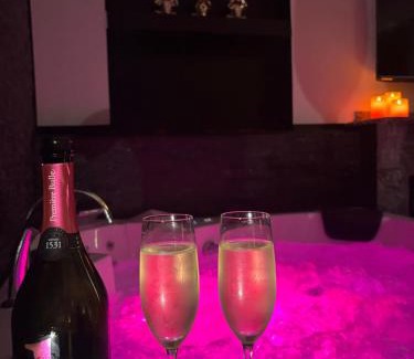 Limoux Apartment | L'instanté - Love Room
