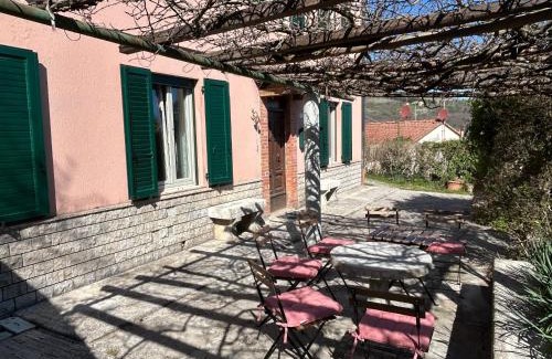 Bagni San Filippo Apartment | La Balena Rosa