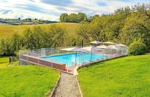 Cuq Apartment | La Bergerie, Gites for 2 people