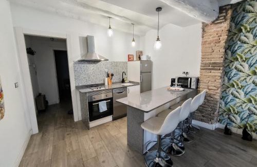 La Magdalena Apartment | La Bodega de Reconquista Centro by Alogest