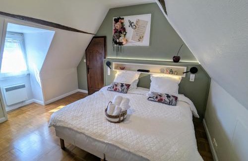 Sainte Croix de Beaumont House | La Borie du Chevrier