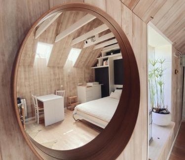Plogoff Bed & Breakfast | La Bulle d'EMBRUNS d'HERBE