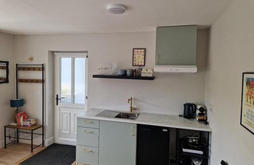 Reenascreena Apartment | La Cabaña - Studio apartment between Leap and Rosscarbery