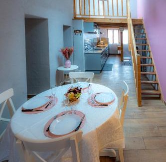 Chambery Apartment | La cachette historique 3 chambres