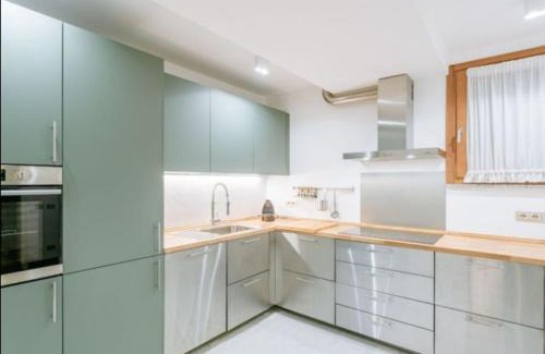 Blevio Apartment | LA CALETTA SUITE APARTMENT- Panoramic Pool & Box Auto