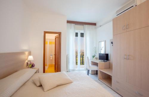 Ostra Hotel | La Cantinella