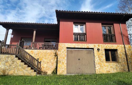 Santianes de Ola House | La Casa de Nuria