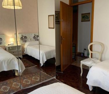 Malnate Bed & Breakfast | La casa dei pini