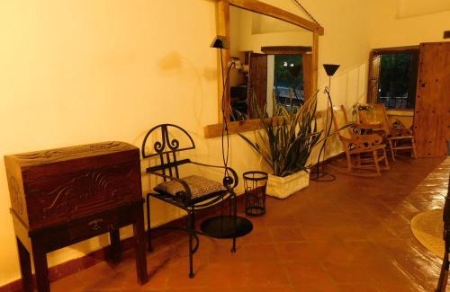 Santa Cruz de Mompox House | La casa del Colibri