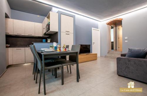 Madonna dell'Olmo Apartment | La Casa dell'Olmo - Suite Apartment Cuneo