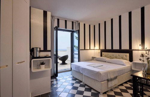 Mattinata Hotel | La Casa e il Mare