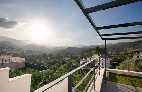 Melegis Villa | La Casa en el Valle