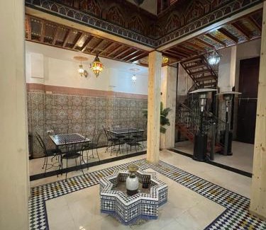 Layoun House | La Casa Espanyola