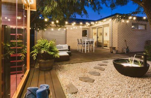 Newcomb House | La Casa Serenità - peaceful retreat with infrared sauna