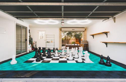 Newcomb House | La Casa Serenità - peaceful retreat with infrared sauna