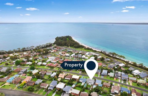 Vincentia House | La Casa Ta Santi, Jervis Bay