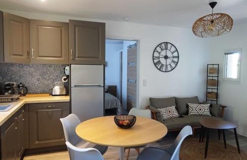 Le Barcares House | LA CASETA, Gîte 4 étoiles entre mer et lac marin