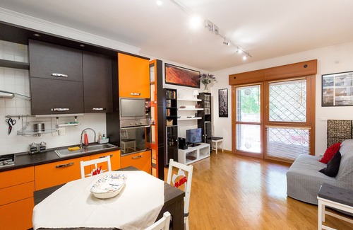 Corviale Apartment | La Casetta di Giò a Roma With Private Garden and Parking Space - Beahost
