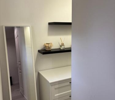 Sollies-Ville Apartment | La Cigalière 2 charmant T2 avec terrasse dans villa