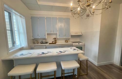 Desjardins Apartment | La Citadelle du Château Ferry 2 chambres, rez-de-chaussée, 8 personnes