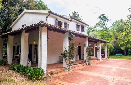 Offagna Apartment | LA COLOMBARA - Offagna, meravigliosa villa con piscina