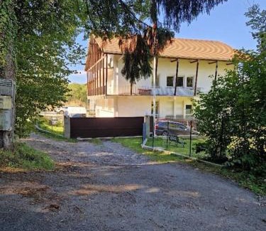 Publier Apartment | La Colonie