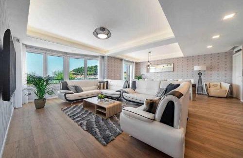 San Sebastian Centro Apartment | La Concha Beach Deluxe
