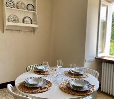 Lortallo Apartment | La corte sul lago - Appartamento Laura
