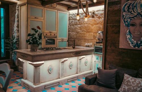 Blufi Villa | La Dimora di Pietra - Madonie Suite & Garden