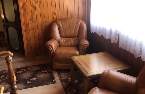 Borsa Bed & Breakfast | La doar 3 minute de Pârtia Olimpică Borșa Compex Maramures, intr-un loc pitoresc