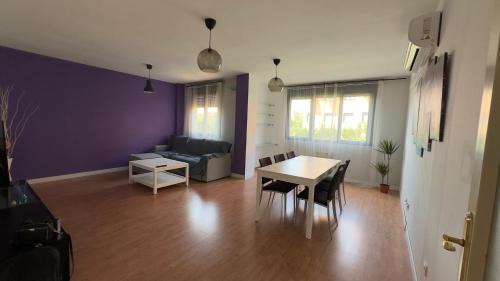 Leganes Apartment | La fortuna Super Host