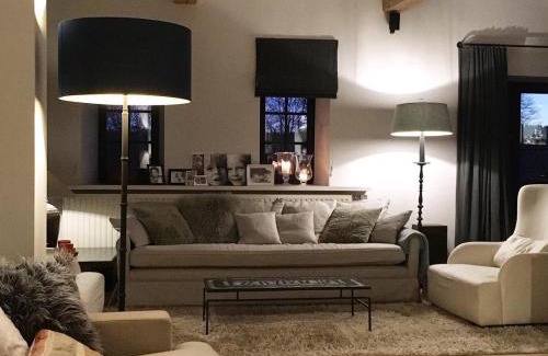 Harre House | La Gotale - Maison d' Amis