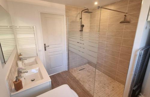 Gasny House | La Grange
