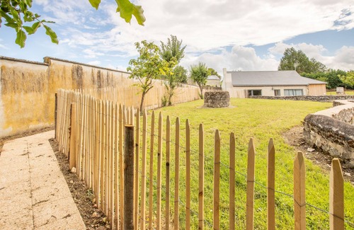 Saix House | La Grange Royale - Two Bedroom House, Sleeps 6