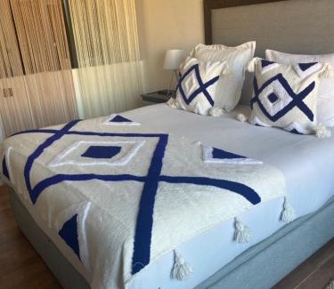 Oulad Khallouf Apartment | La Joie de Vivre