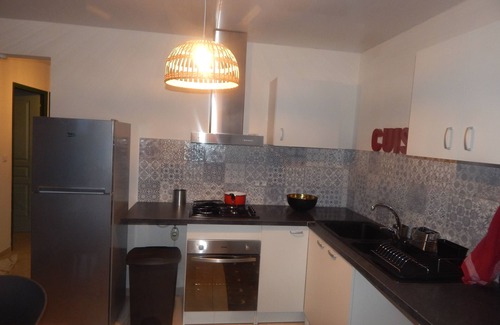 Saint-Pierre Apartment | La Kay Dédé, spacious apartment between sea and mountains