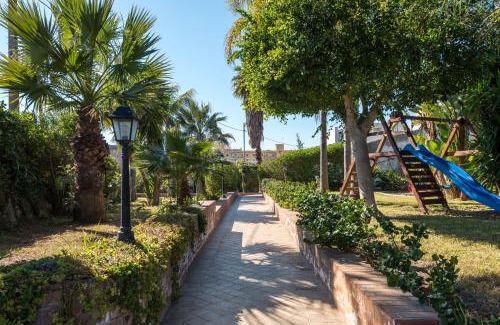 Acradina House | La Latomia Villa nei pressi del Teatro Greco