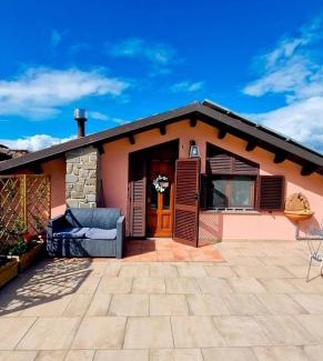 Masero House | La loggia sulle Apuane