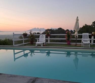 Masero House | La loggia sulle Apuane