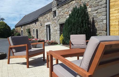 Lauzach Bed & Breakfast | La Longere d'Helene