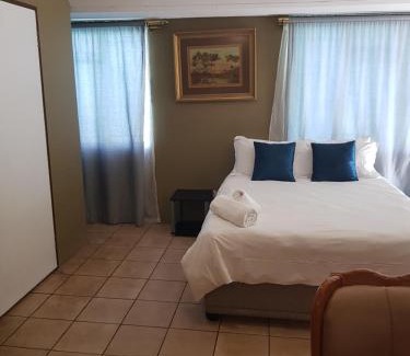 Lephalale House | La Lucia Guesthouse