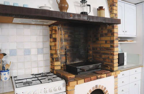 Mounes-Prohencoux House | La Maison au Potager is located in a small hamlet in the Rance valley