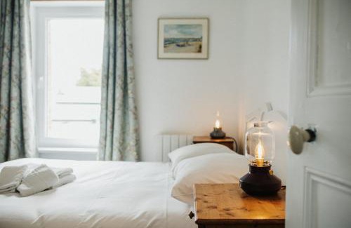Tourlaville House | La Maison du Pêcheur