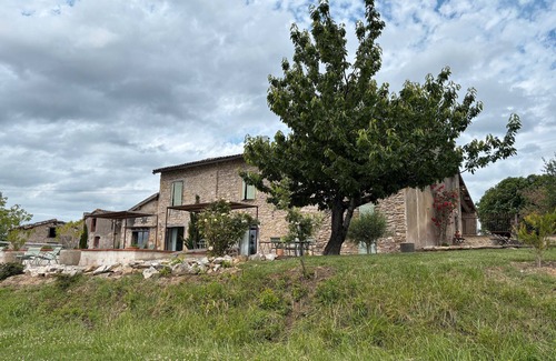 Puycelci House | 'La Maison De Romain' House – Vineyard Views, Pool & Family Comfort