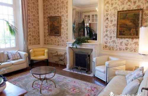 Montauban-de-Bretagne Bed & Breakfast | La Maison Rouge Brocéliande