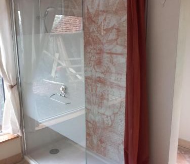 Viglain Bed & Breakfast | La Maisonnette de la Danasha