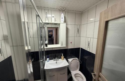 Comanesti Apartment | La Maria